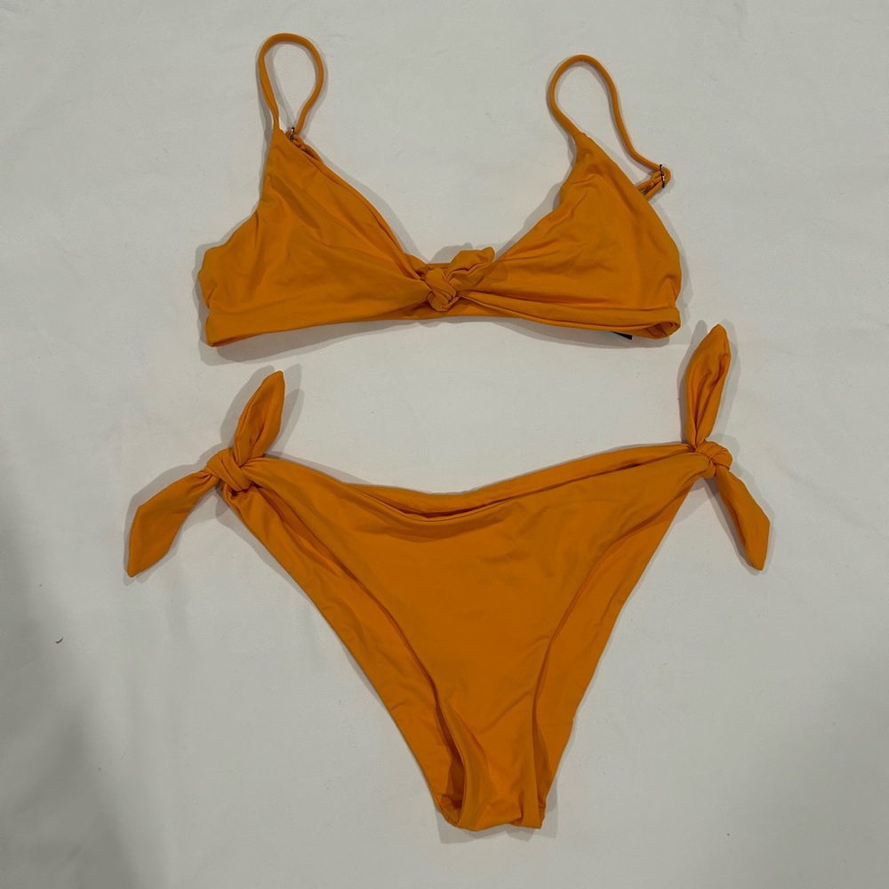 Cute tie side bathing suit